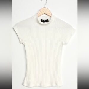 Lulus Elevated Essential White Ribbed Mock Neck Tee - Size M